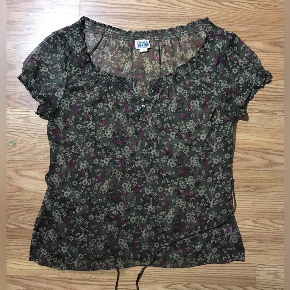 Converse One Star Lacey Sheer Floral Blouse / Top Large Scoop Neck